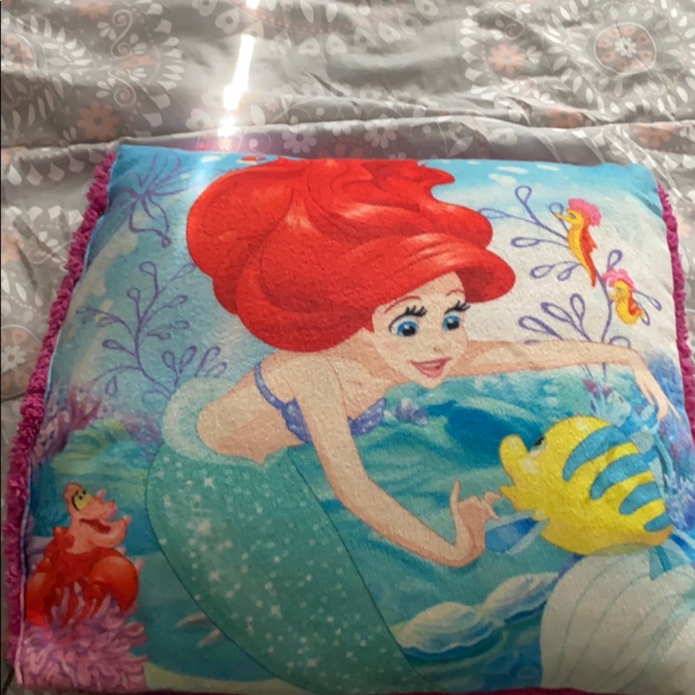 Ariel pillow